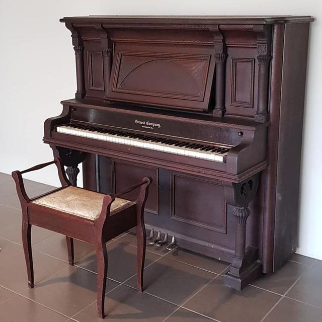 6 Potret Barang Berusia Ratusan Tahun Ini Tetap Indah, Ada yang Berumur 141 Tahun