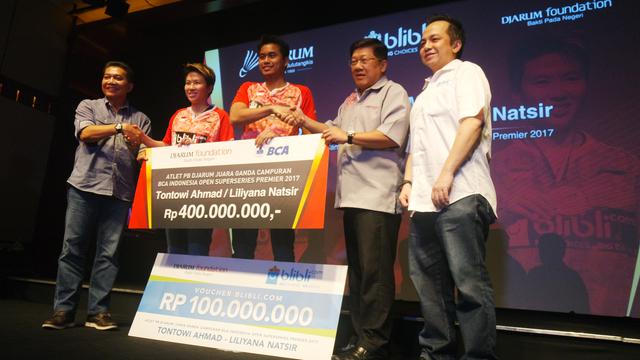 Liliyana Natsir dan Tontowi Ahmad