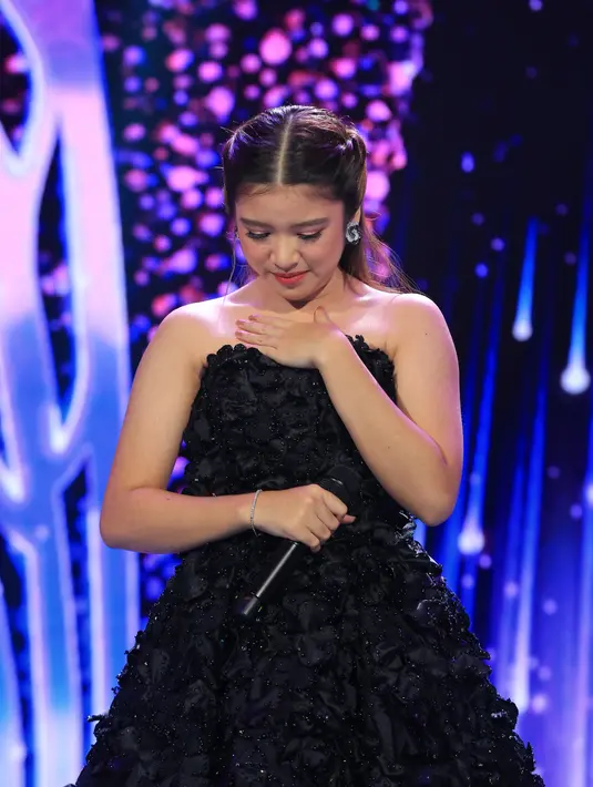Tiara Indonesian Idol X Grand Final, Senin (24/2/2020). (Adrian Putra/Fimela.com)