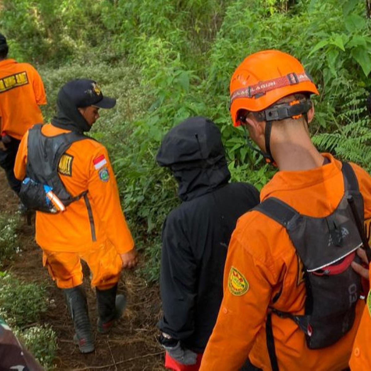 Cerita Lengkap Siswi SMA 3 Hari Hilang di Gunung Slamet, Berawal dari Ikut Opentrip