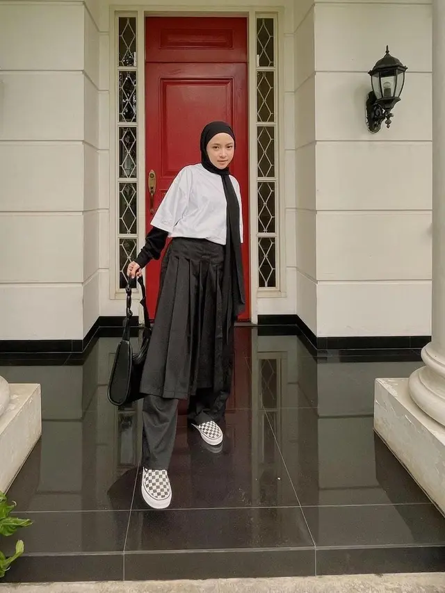 Inspirasi Gaya Nissa Sabyan