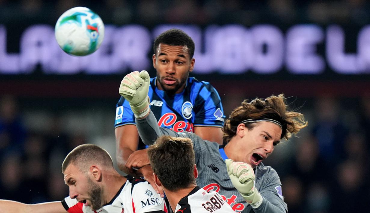 Pertandingan berjalan ketat dengan tempo tinggi. Milan tampil efektif di awal laga, sementara Atalanta mendominasi penguasaan bola dan menekan hingga akhir pertandingan. (Spada/LaPresse via AP)
