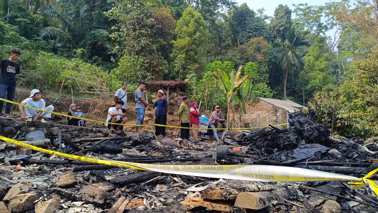 Seorang Ibu Tewas Terjebak Kebakaran Rumah di Palabuhanratu Sukabumi