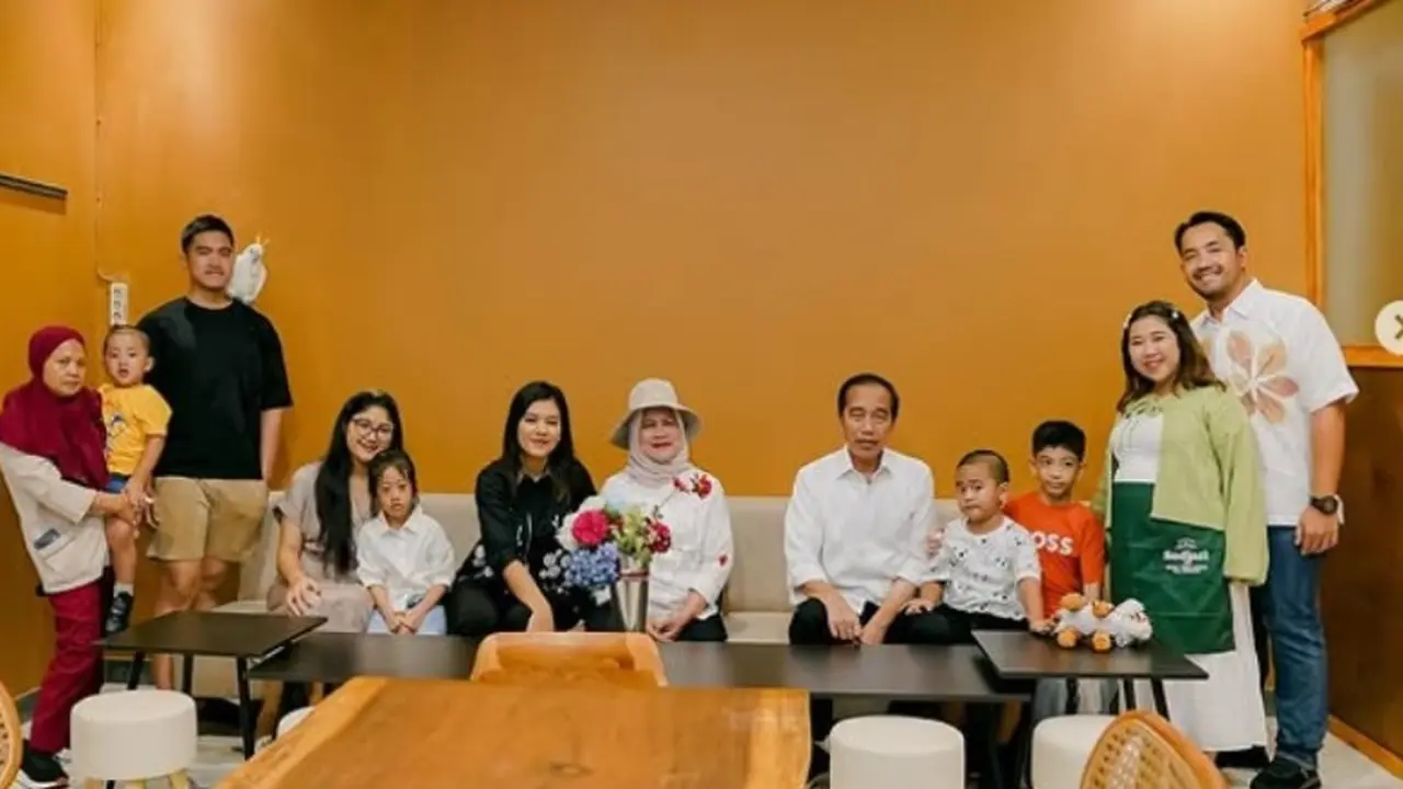 Cerita Kiky Saputri Undang Kaesang Pangarep ke Pembukaan Kafenya di Solo, yang Datang Jokowi Sekeluarga