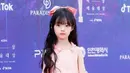 Terakhir, ada artis cilik Oh Ji Yul yang berdandan cantik seperti princess dengan tutu dress warna peach yang dipadukan dengan pita rambut senada. [Foto: IG/infodrakor_id].
