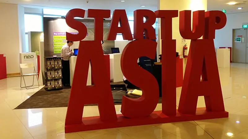 startup-asia-131121c.jpg