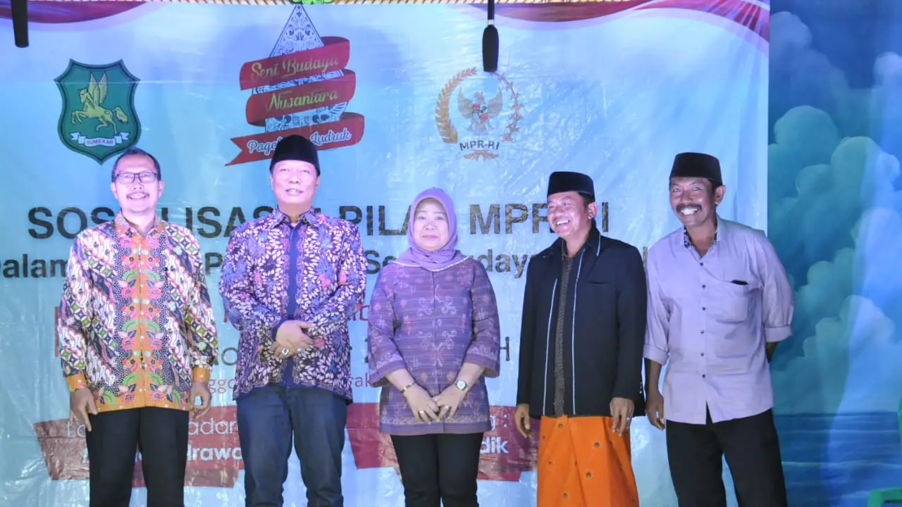 Membina Semangat Persatuan melalui Pagelaran Ludruk
