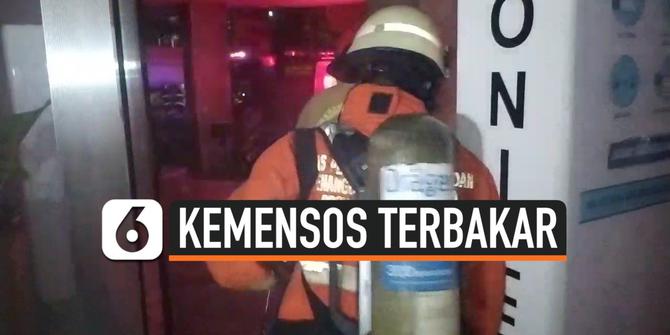 VIDEO: Kebakaran Melanda Gedung Kementerian Sosial