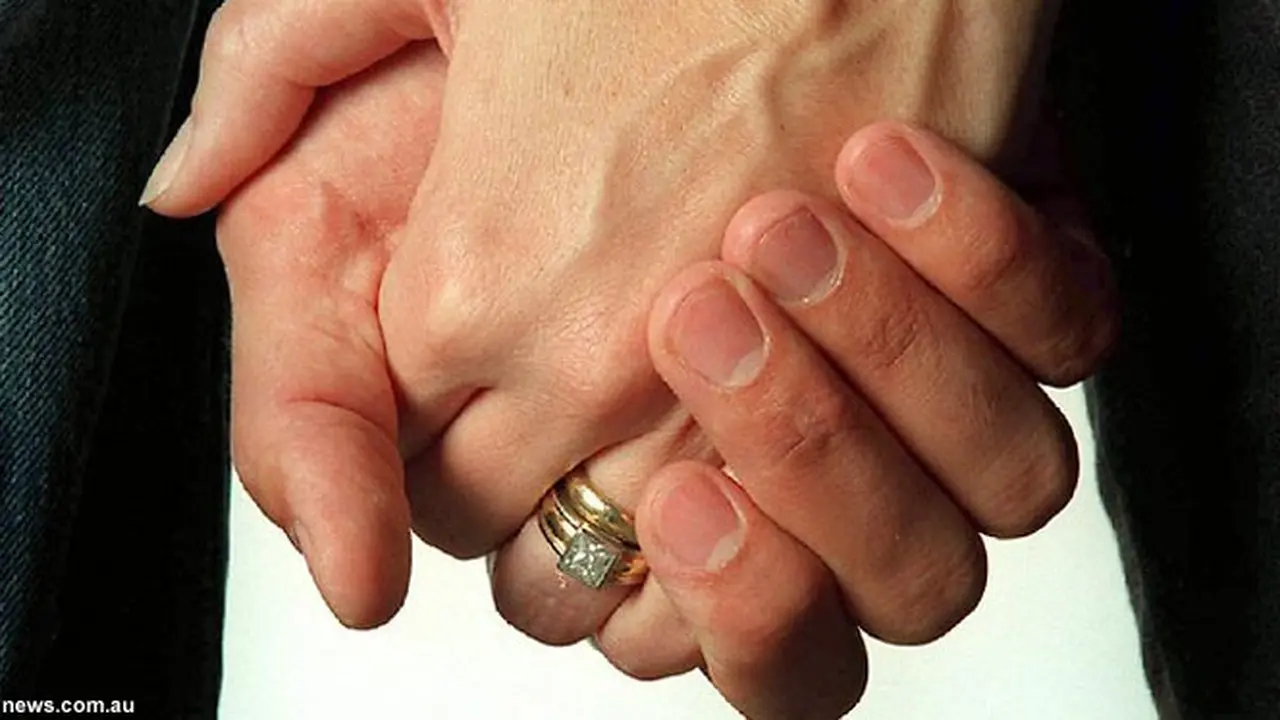 suami-istri-meninggal-130827b.jpg