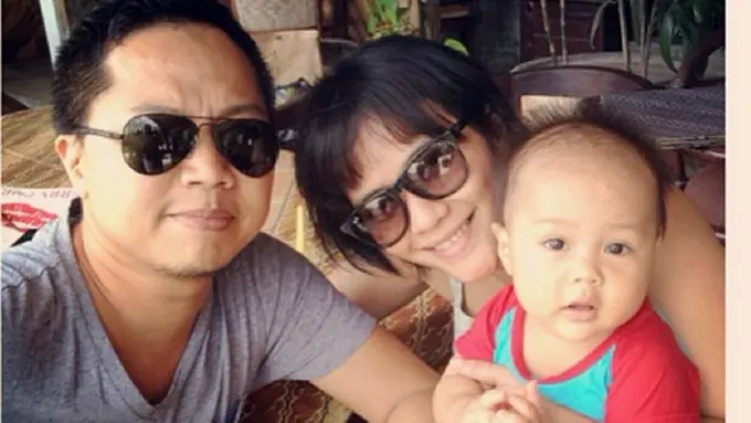 [Bintang] Sandhy Sandoro dan Ade Sechan