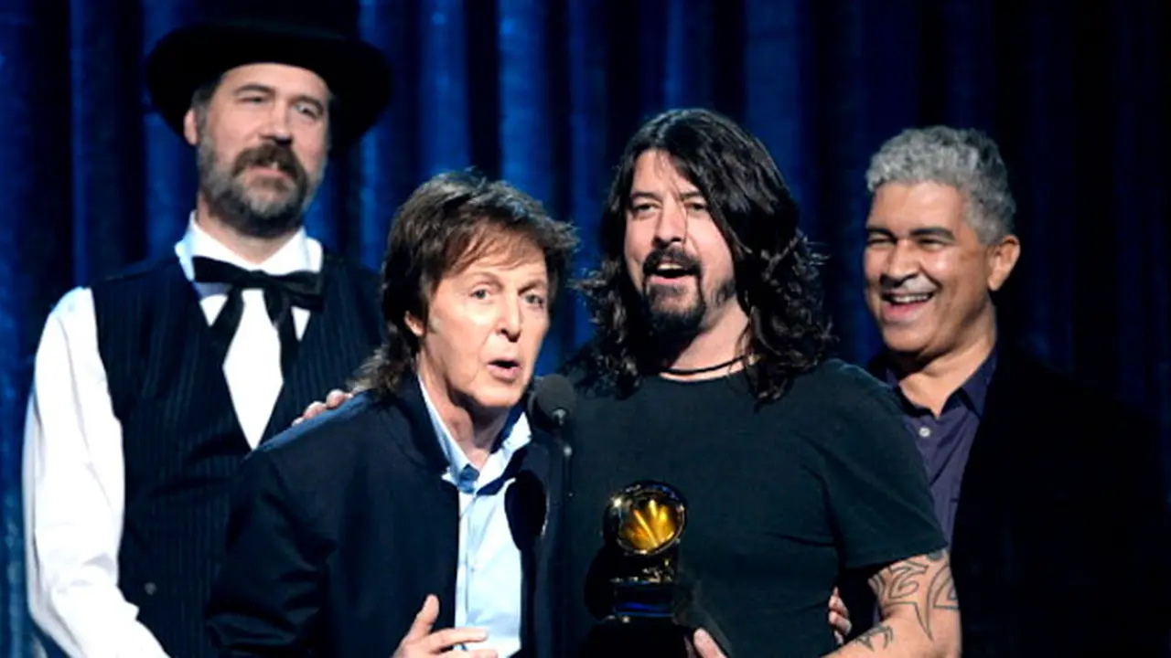 nirvana-paul-mccartney-140127b.jpg