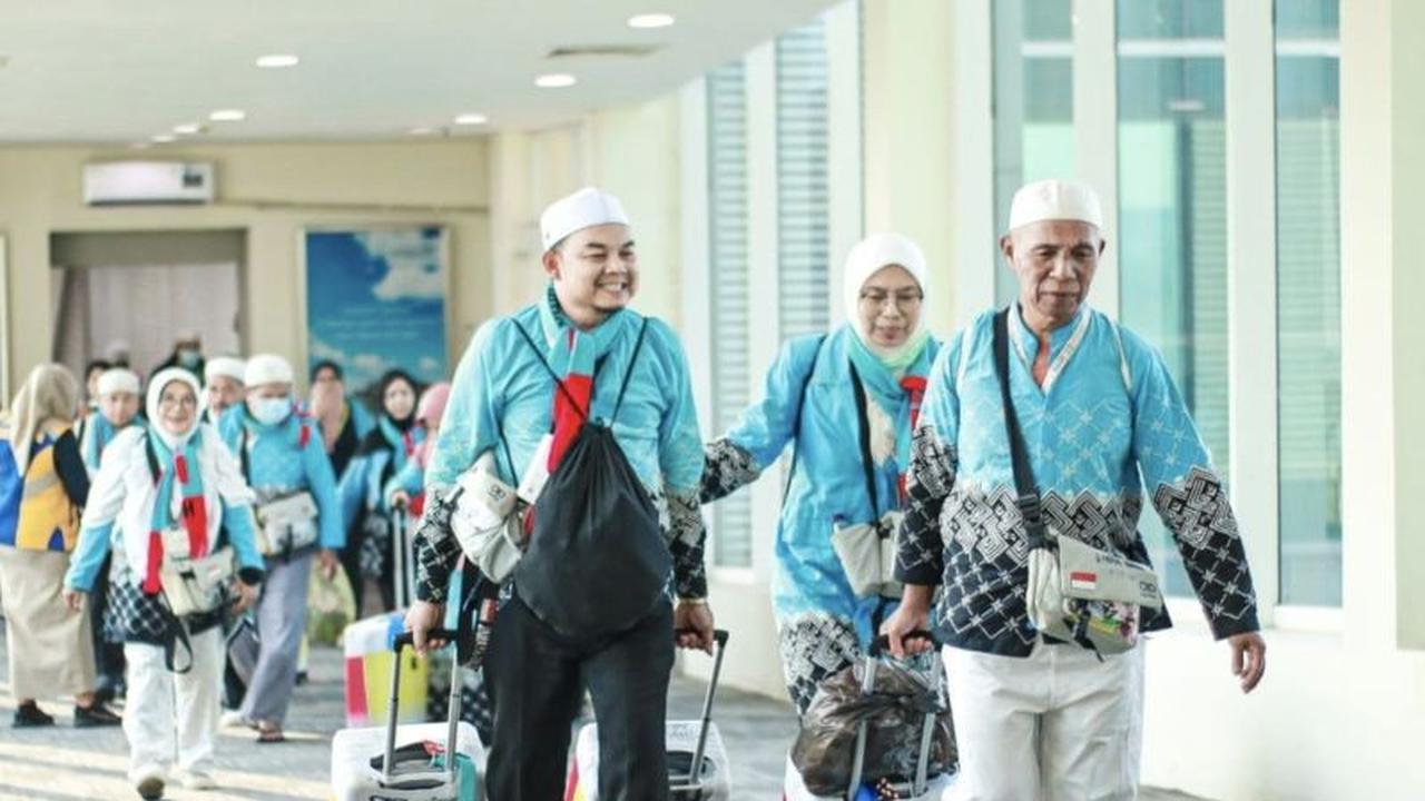 Kemenhaj Umumkan 62 Persen Kepulangan Jamaah Haji Indonesia, Ingatkan Jaga Kemabruran