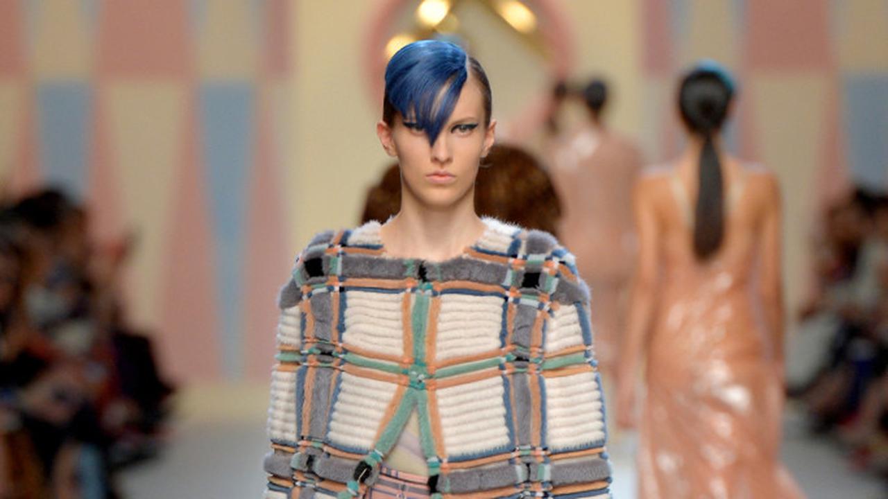 Aliran Seni Abad 20 Jadi Inspirasi Koleksi Musim Semi Fendi