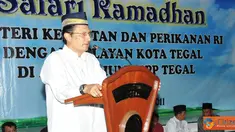 Citizen6, Tegal: Beasiswa yang di berikan KKP kepada anak nelayan tersebut untuk bersekolah di Sekolah Tinggi Perikanan, Akademi Perikanan, dan Sekolah Usaha Menengah Perikanan Negeri yang tersebar diberbagai daerah di Indonesia. (Pengirim: Efrimal Bahri)