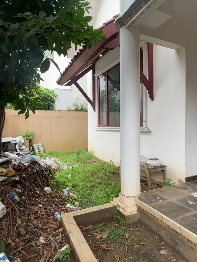 5 Potret Rumah Baru Rian D'Masiv Berkonsep Minimalis dan Miliki Sentuhan Kayu (credit: instagram/rianekkypradipta).