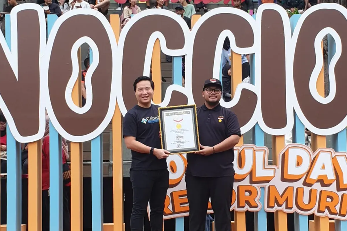 Rekor MURI Pembagian 11.111 Roti Tawar yang Dioles Peanut Butter NOCCIO di CFD Jakarta