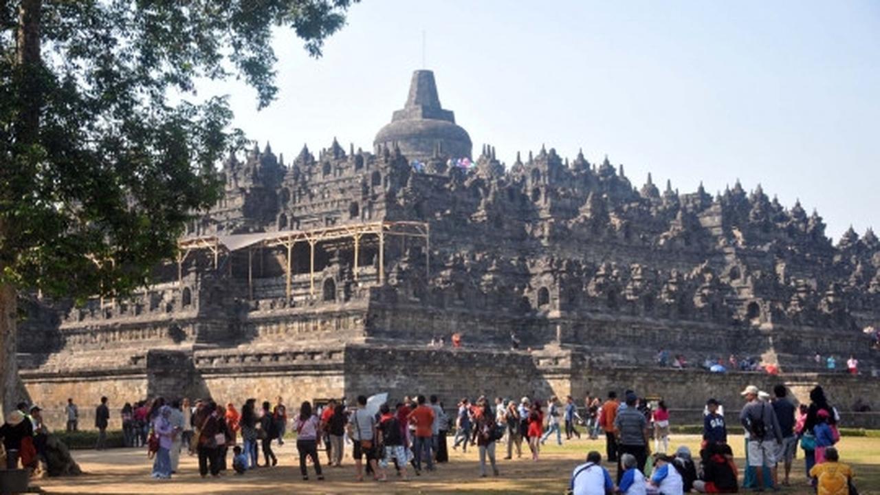 Hari ketiga Lebaran, Candi Borobudur banjir pengunjung