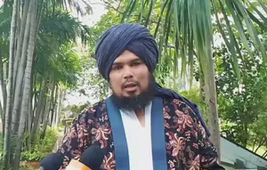 Ustaz Derry Sulaiman Tegaskan Richard Lee Masuk Islam Bukan karena Kasus