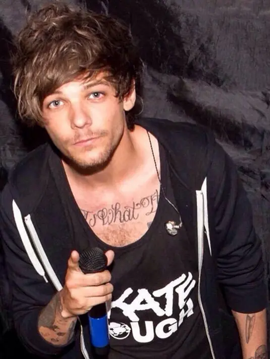 Popularitas merupakan salah satu hal yang dipikirkan oleh para selebriti, menjadi personel One Direction, ternyata Louis merasa band itu juga lah yang telah membesarkan namanya  di industri hiburan. (Instagram/louist91)