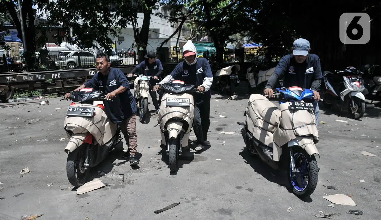 Calon pemudik yang ingin mengikuti program Motis dapat mengakses website resmi Kementerian Perhubungan (Kemenhub). (merdeka.com/Iqbal S. Nugroho)