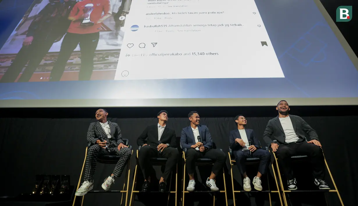 

<p>Lima pemain BRI Liga 1, Beckham Putra, Muhammad Ferarri, Dimas Drajad, Evan Dimas, dan Andritany Ardhiyasa saat melakukan talkshow dalam acara Meet & Greet Pemain BRI Liga 1 yang berlangsung di Cinepolis, Senayan Park, Jakarta, Sabtu (13/07/2024). (Bola.com/Bagaskara Lazuardi)
<p>” data-template-var=”image”></picture>
<div>
<p><span>1</span><span>/</span><span>9</span>
<p>Lima pemain BRI Liga 1, Beckham Putra, Muhammad Ferarri, Dimas Drajad, Evan Dimas, dan Andritany Ardhiyasa saat melakukan talkshow dalam acara Meet & Greet Pemain BRI Liga 1 yang berlangsung di Cinepolis, Senayan Park, Jakarta, Sabtu (13/07/2024). (Bola.com/Bagaskara Lazuardi)
</div>
</div>
</figure>
<figure id=