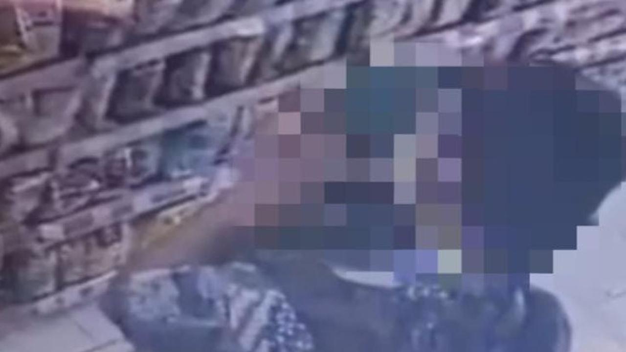 Viral Video Pelajar Mesum di Minimarket Jombang Terekam CCTV