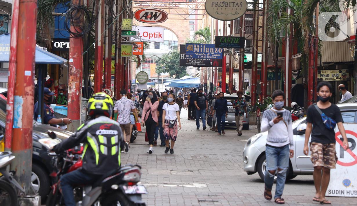 FOTO Nadi Perdagangan Pasar Baru Jakarta Kembali 