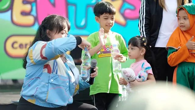 Rayakan Hari Anak Nasional, Le Minerale Jadi Air Mineral Terpilih untuk Anak Indonesia