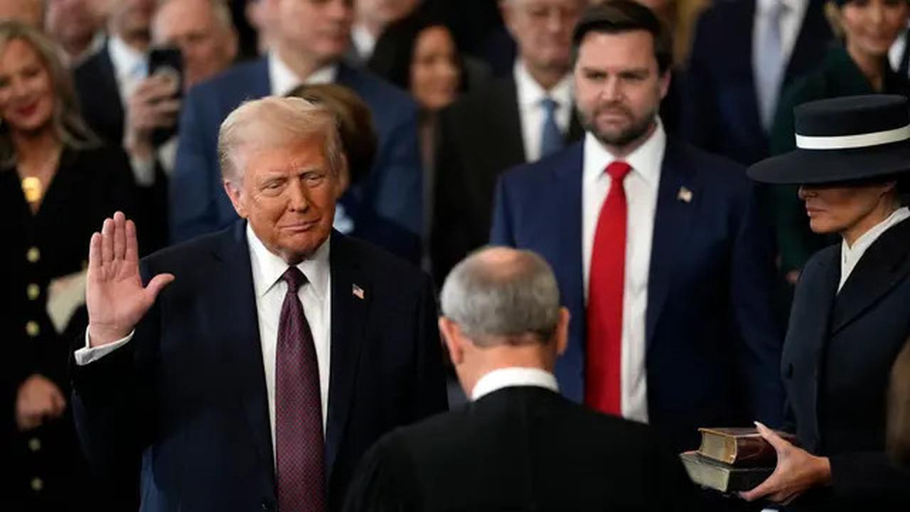 Ucapkan Sumpah Jabatan, Donald Trump Resmi Jabat Presiden ke-47 Amerika Serikat