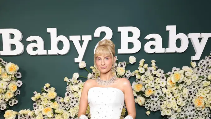 Meghan Trainor Bikin Pangling di Baby2Baby Gala 2025, Perdana Muncul di Publik Usai Turun Berat Badan 27 Kg