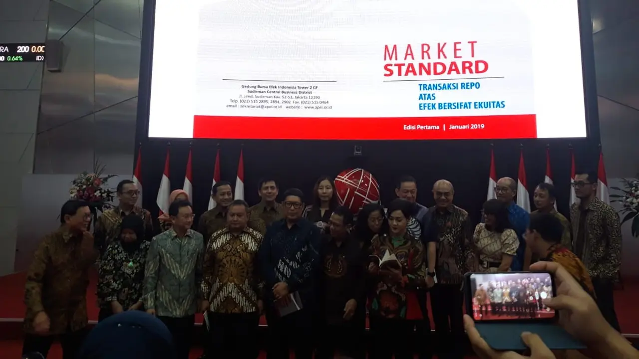 OJK dan APEI Luncurkan Market Standar. Liputan6.com/Bawono Yadika