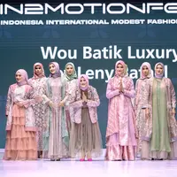 Melihat batik dengan nuansa glamor karya Leny Rafael (Leny Rafael)