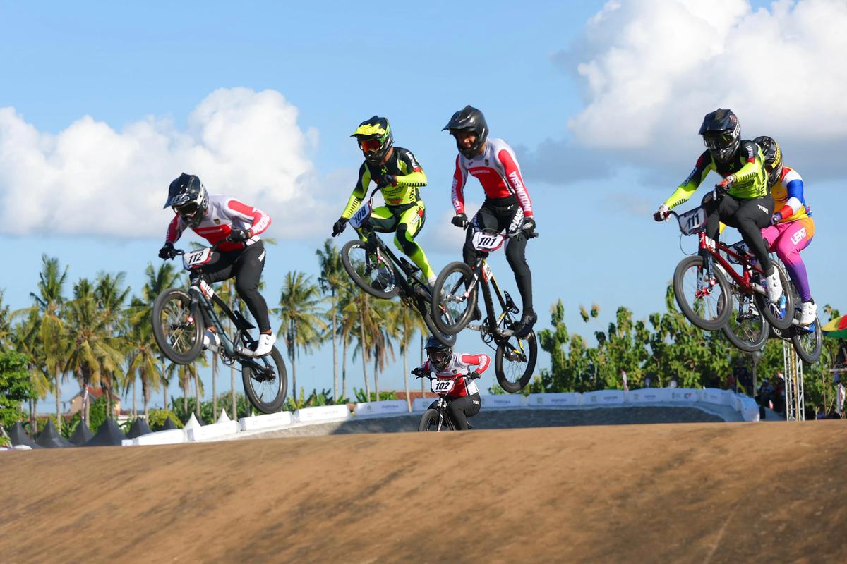 Banyuwangi BMX Supercross 2026 sukses digelar