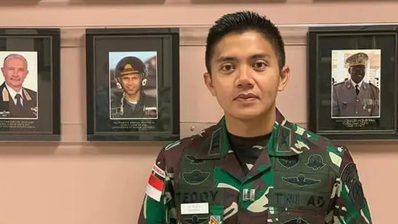 Segini Gaji Seskab Teddy Indra Wijaya Usai Naik Pangkat jadi Letkol