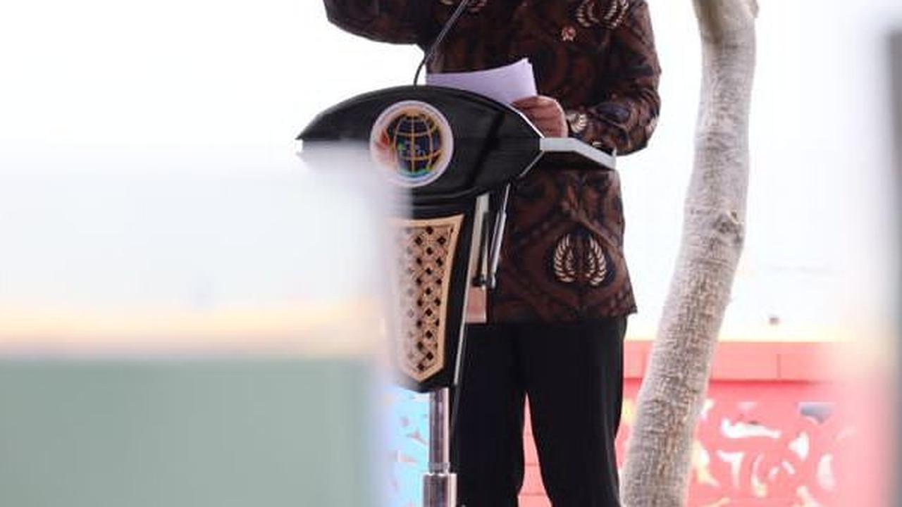 Menteri Hadi Datangi Kepulauan Riau, Bagikan 10.000 Sertifikat ke Masyarakat Pesisir