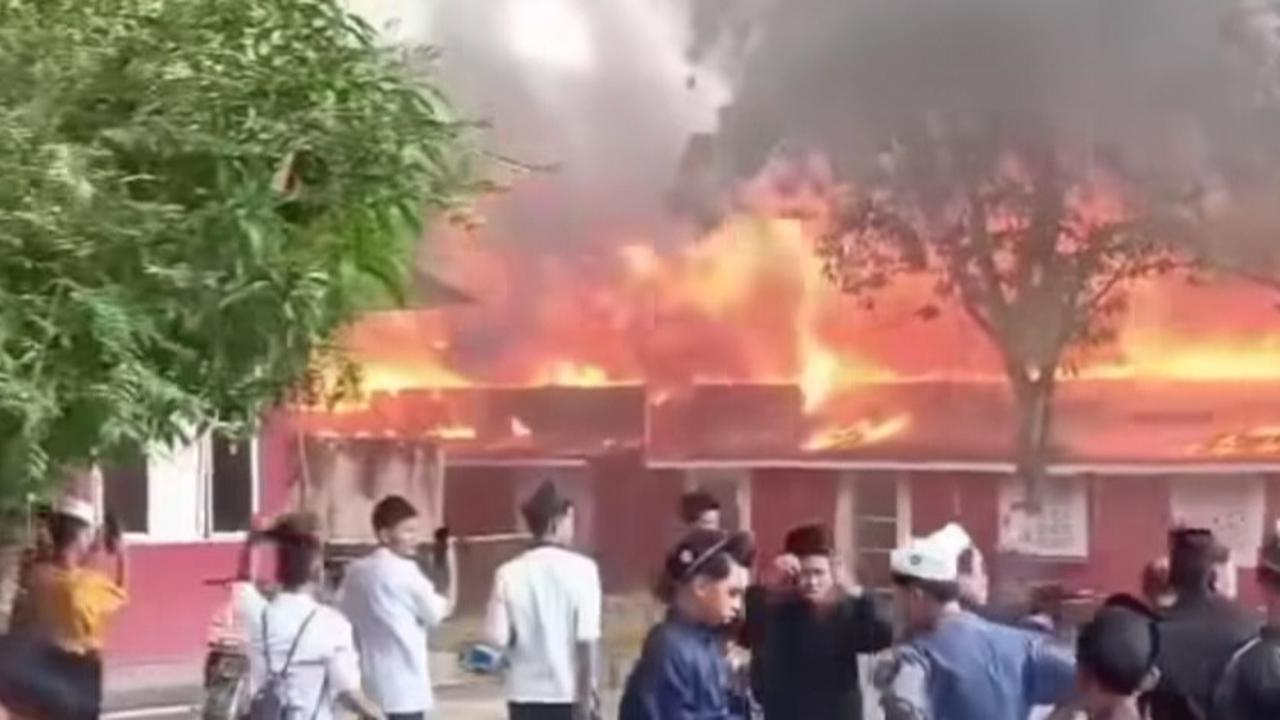 Detik-Detik Santri Ponpes Pinrang Terjebak Kobaran Api saat Hendak Ambil Alquran di Asrama yang Terbakar