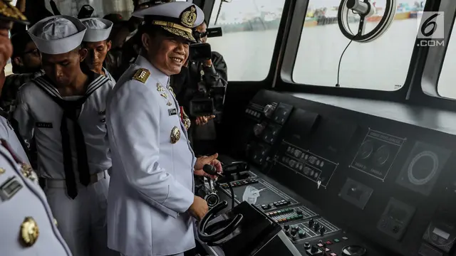 Peresmian Armada Baru Buatan Dalam Negeri KRI Kurau 856