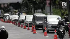 Kemacetang sepanjang 5 kilometer terjadi di kawasan wisata Lembang, Bandung barat. Polisi memberlakukan sistem buka tutup jalan