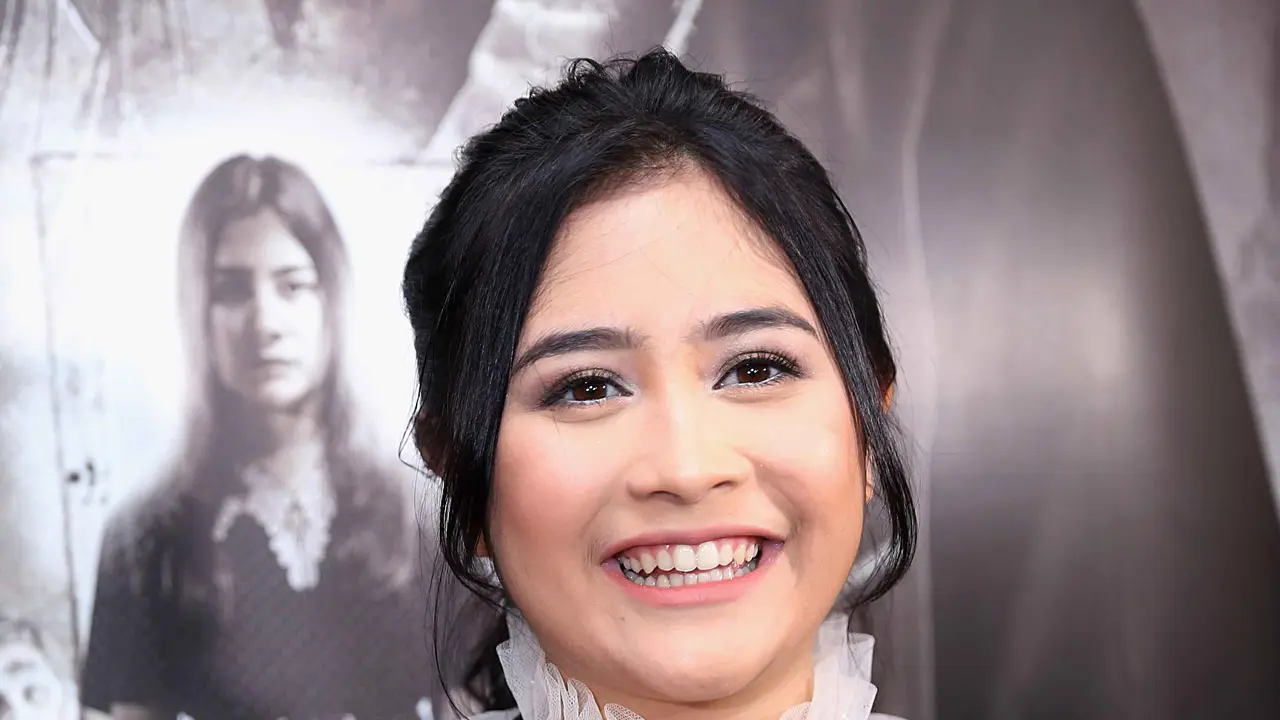 [Bintang] Prilly Latuconsina