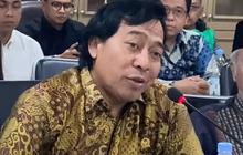 VIDEO: Satu Ruangan Riuh Komeng Balas Diminta Jangan Pakai Tangis "Bapak Saya Mau Ngomong Bu"