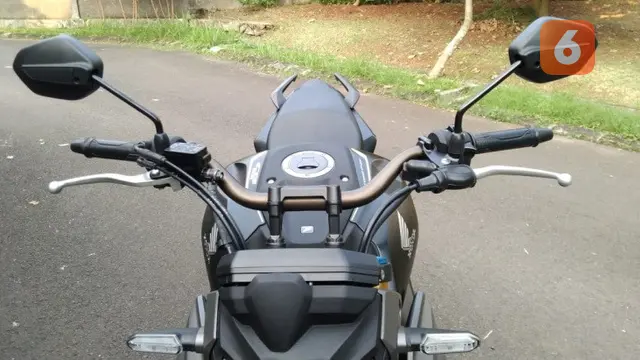 Honda CB150R Streetfire