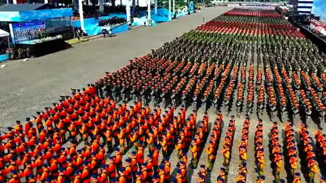esiden Prabowo Subianto tiba di kawasan Monumen Nasional (Monas) untuk memimpin upacara peringatan Hari Ulang Tahun (HUT) ke-80 Tentara Nasional Indonesia (TNI) sebagai inspektur upacara Minggu, (5/10/2025).  (Istimewa)
