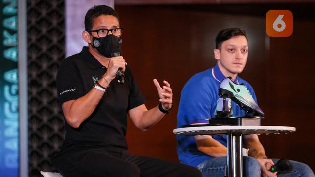 Jumpa Pers Mesut Ozil