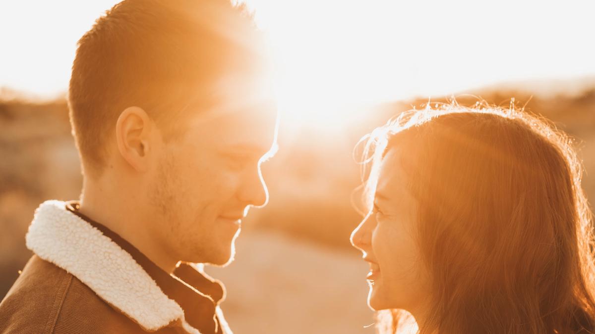 Kenali 13 Tanda-Tanda Twin Flame dalam Hubungan Cintamu