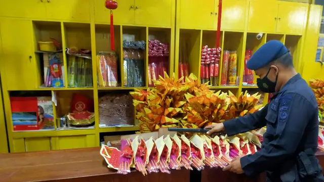 Sterilisasi dan Sambang Vihara