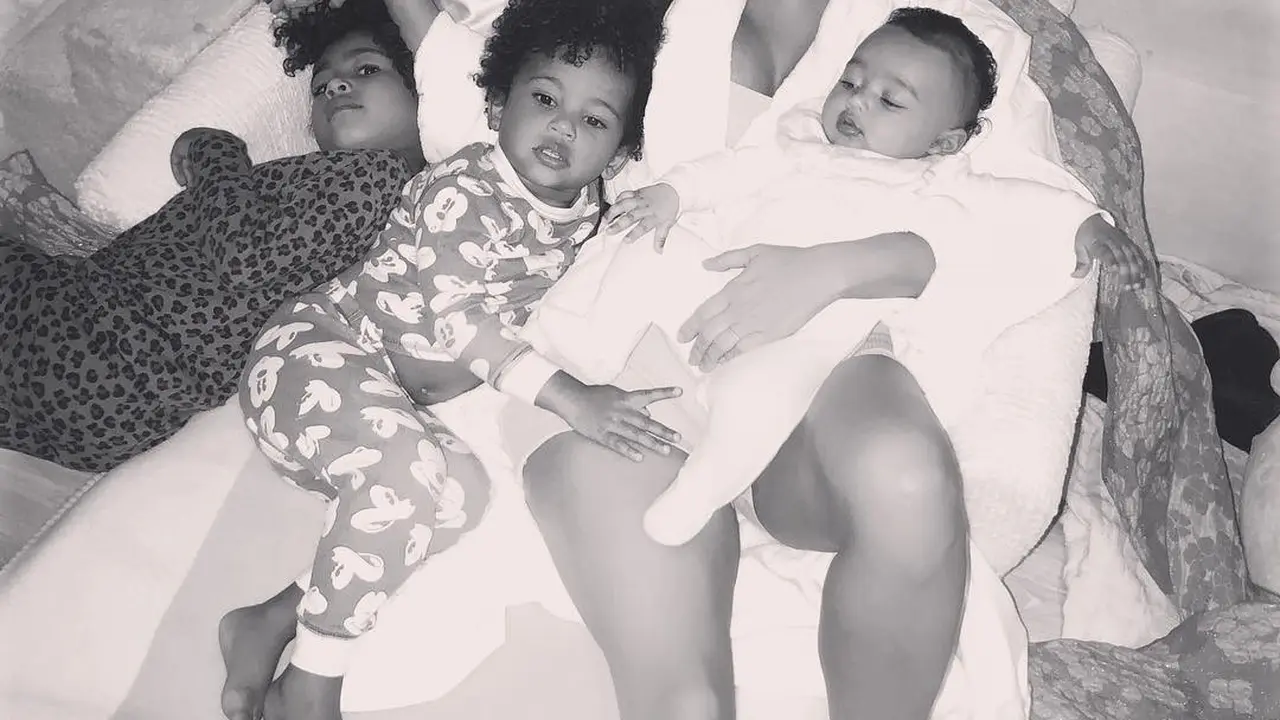 [Bintang] Kim Kardashian