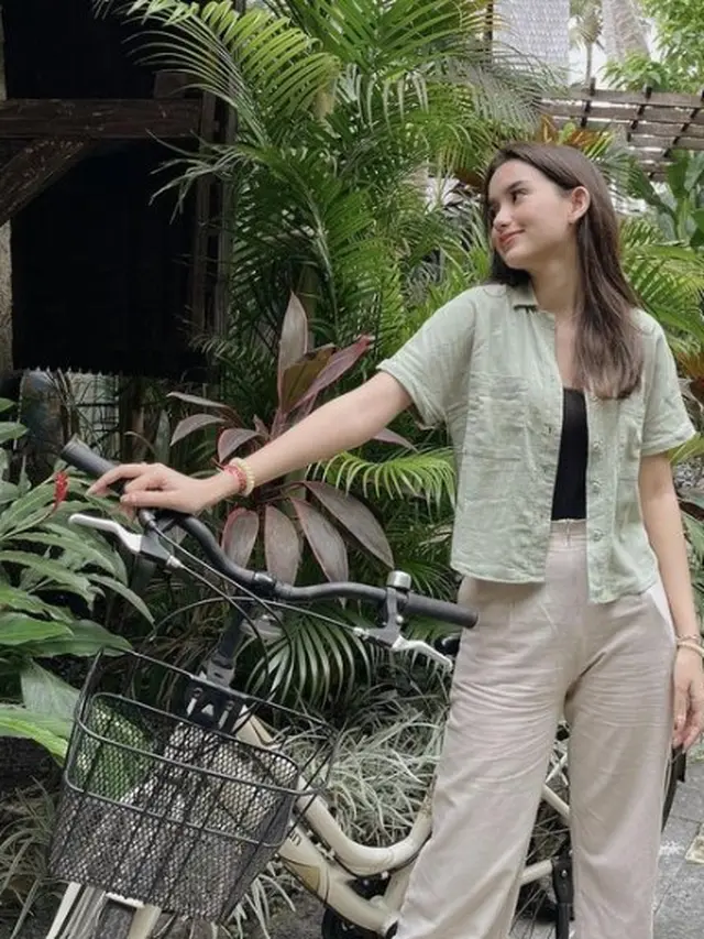 Sarah Menzel yang selalu memukau (Instagram/sarah_menzel)