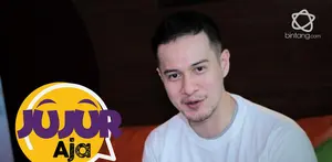 Herjunot Ali pernah melakukan hal yang kocak dan salah menghadiri pesta pernikahan temannya.