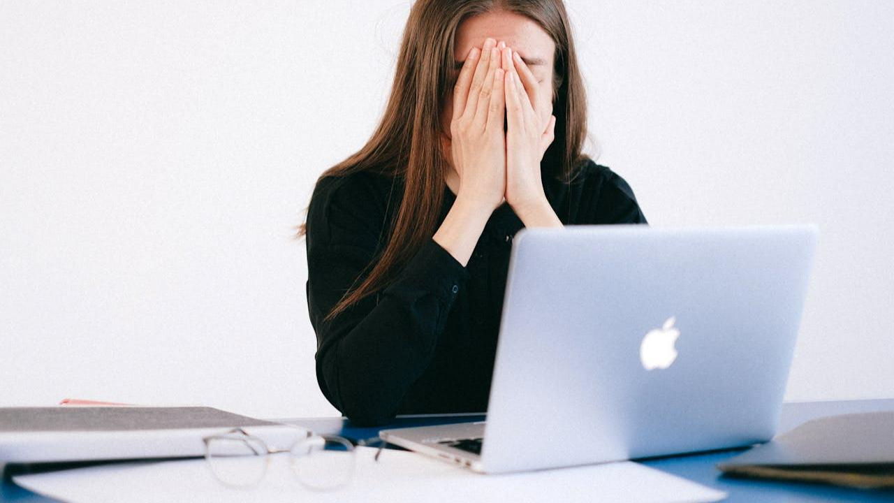 Kecemasan Tak Lagi Normal? Kenali Tanda Anda Perlu Pertolongan Profesional