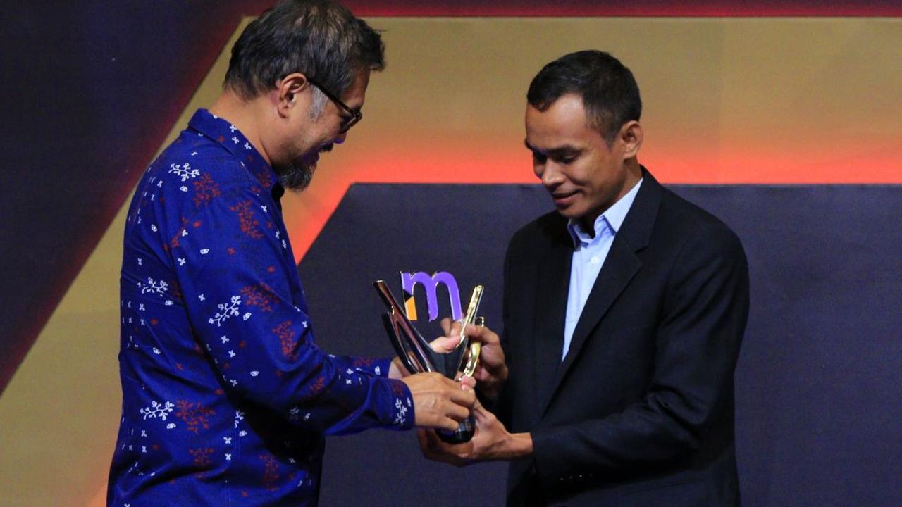<b>Adrianus Jeniven Haki Tonbesi (Bidang Kesehatan)</b>